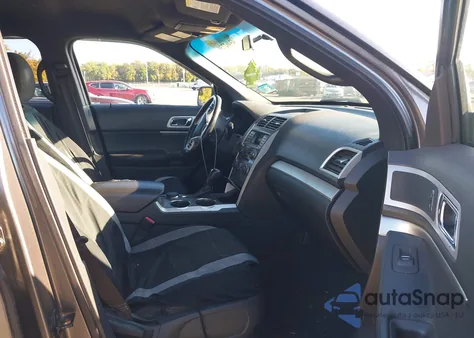 2011 Ford Explorer Xlt из США, поврежденный, VIN 1FMHK8D80BGA44548